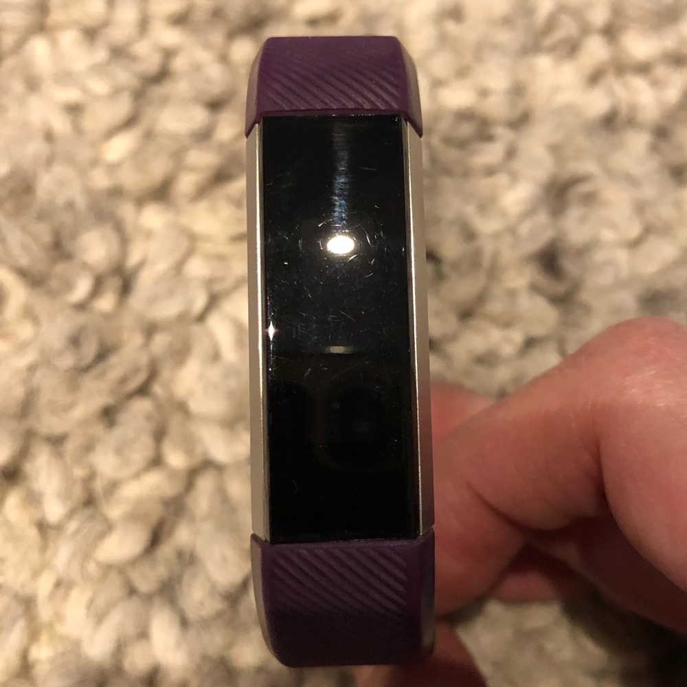 Fitbit Alta (plum) - Small